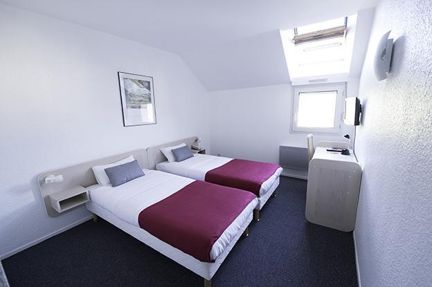 Hotel Anne De Beaujeu Gien Habitación foto
